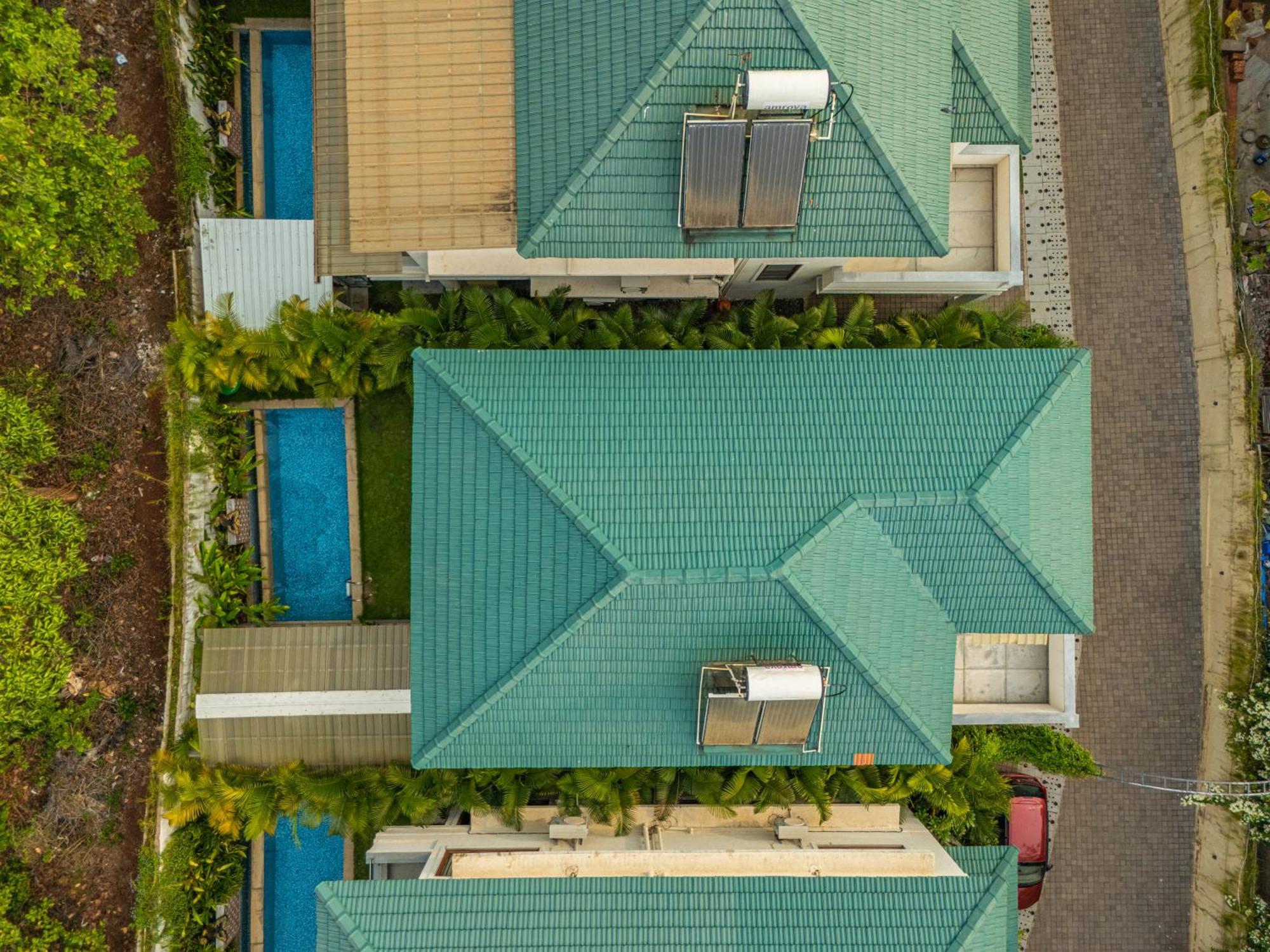 Elivaas 3 Bhk With Pvt Pool - Azalea Villa ชิโวลิม ภายนอก รูปภาพ