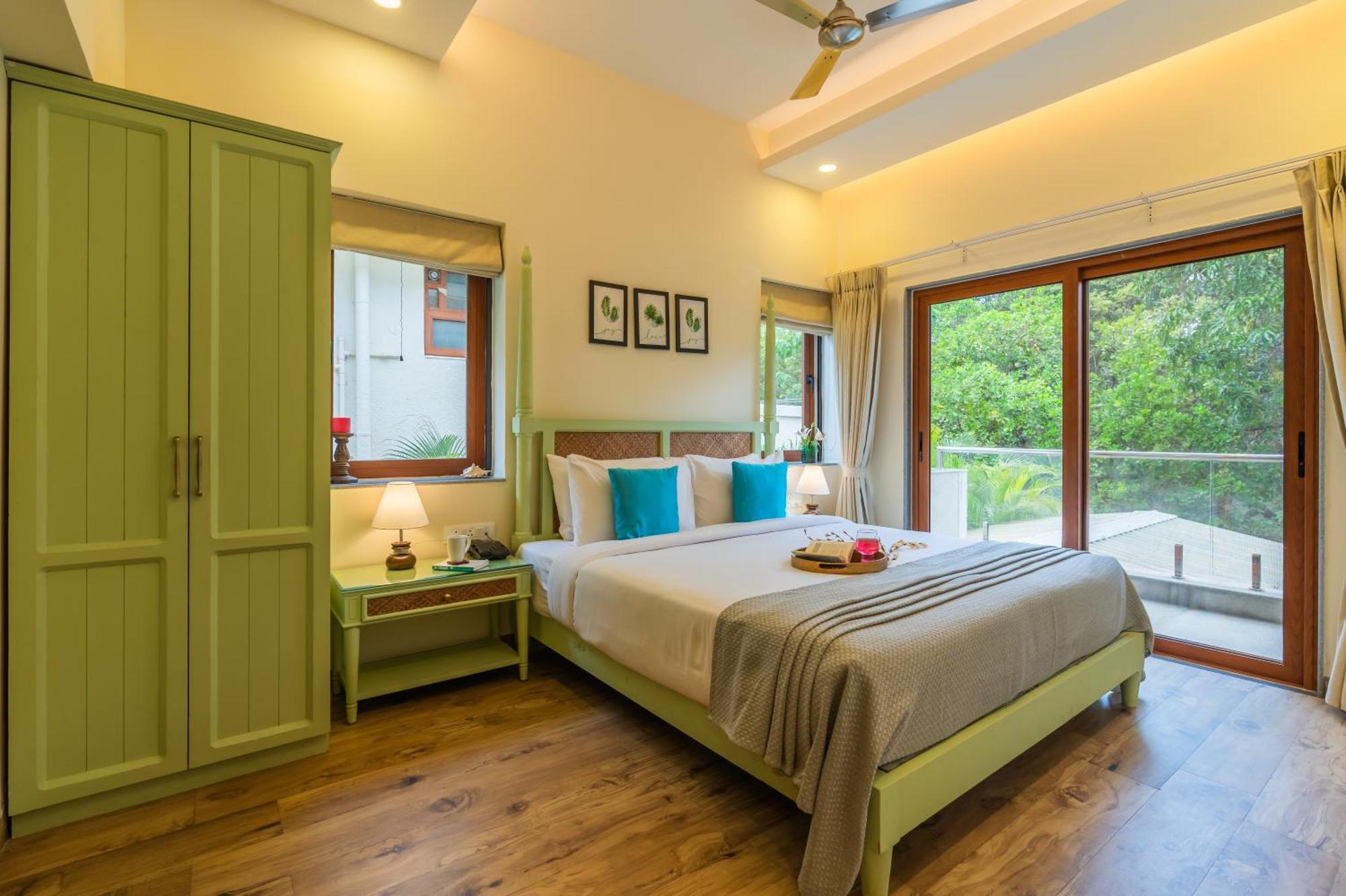 Elivaas 3 Bhk With Pvt Pool - Azalea Villa ชิโวลิม ภายนอก รูปภาพ