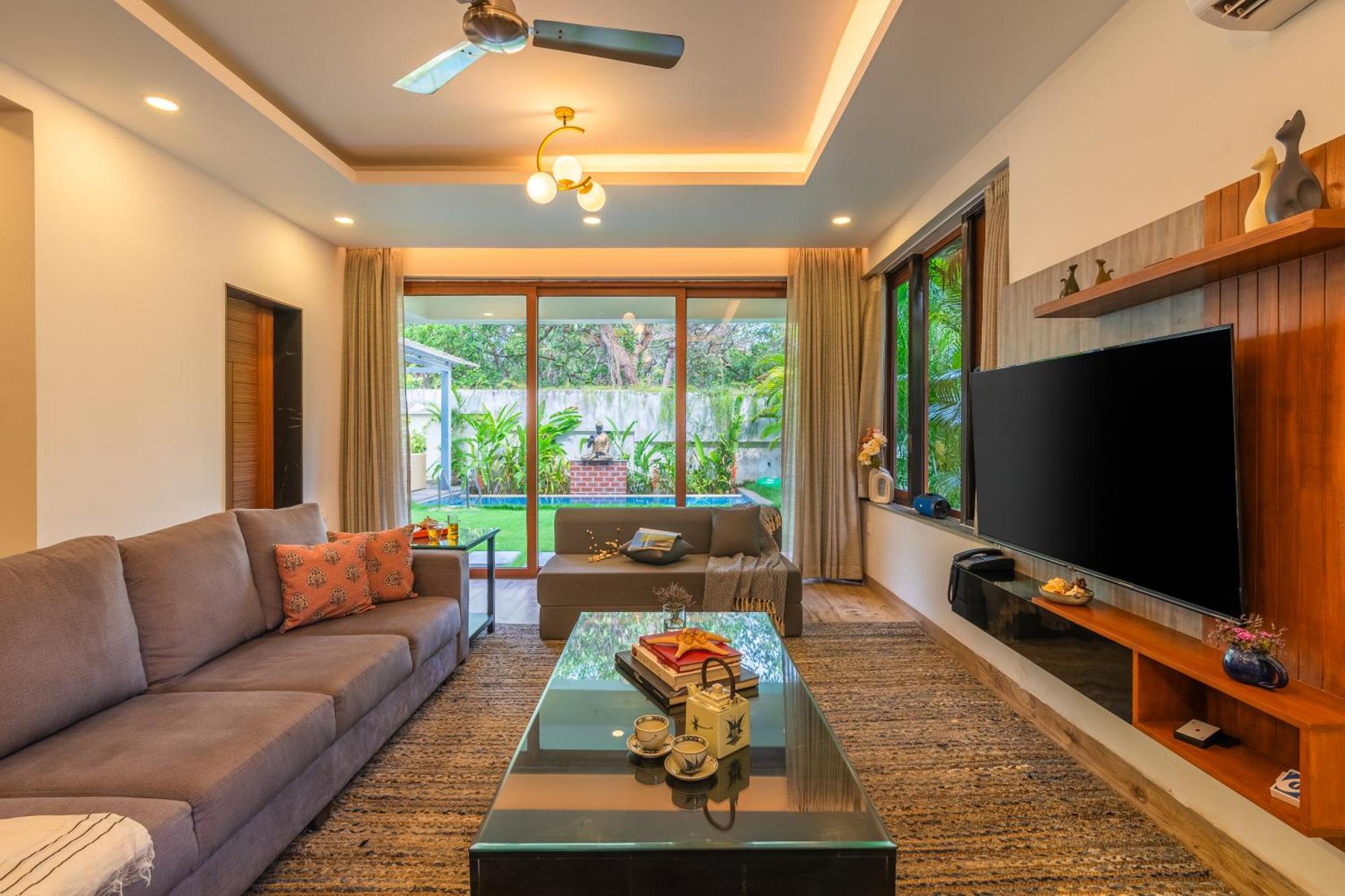 Elivaas 3 Bhk With Pvt Pool - Azalea Villa ชิโวลิม ภายนอก รูปภาพ