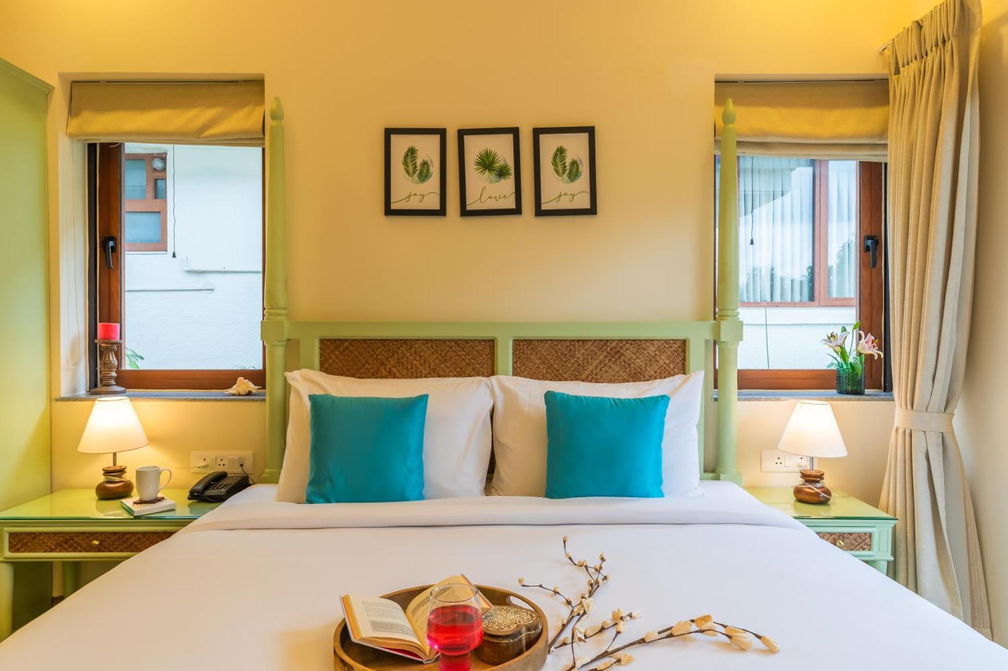 Elivaas 3 Bhk With Pvt Pool - Azalea Villa ชิโวลิม ภายนอก รูปภาพ