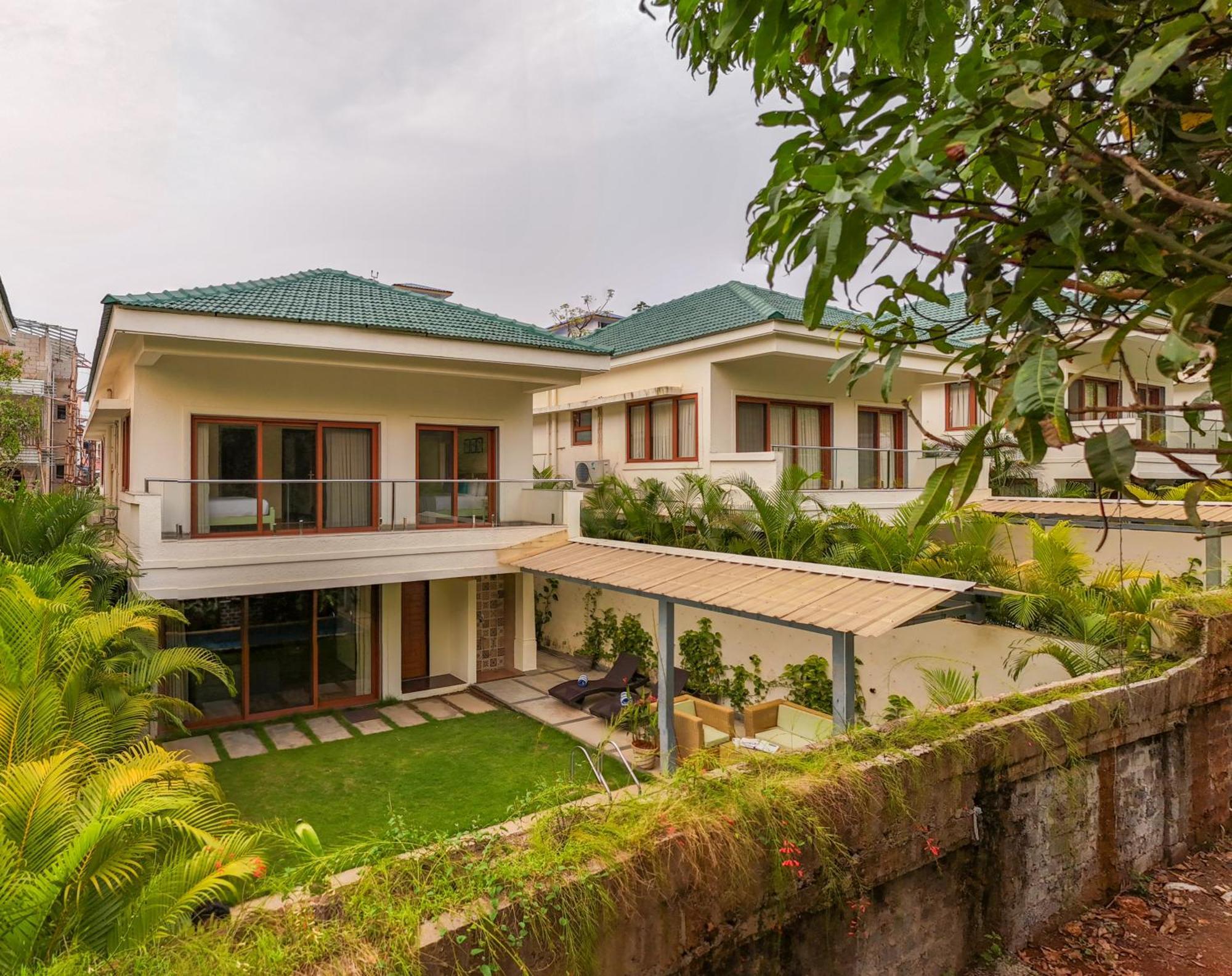 Elivaas 3 Bhk With Pvt Pool - Azalea Villa ชิโวลิม ภายนอก รูปภาพ